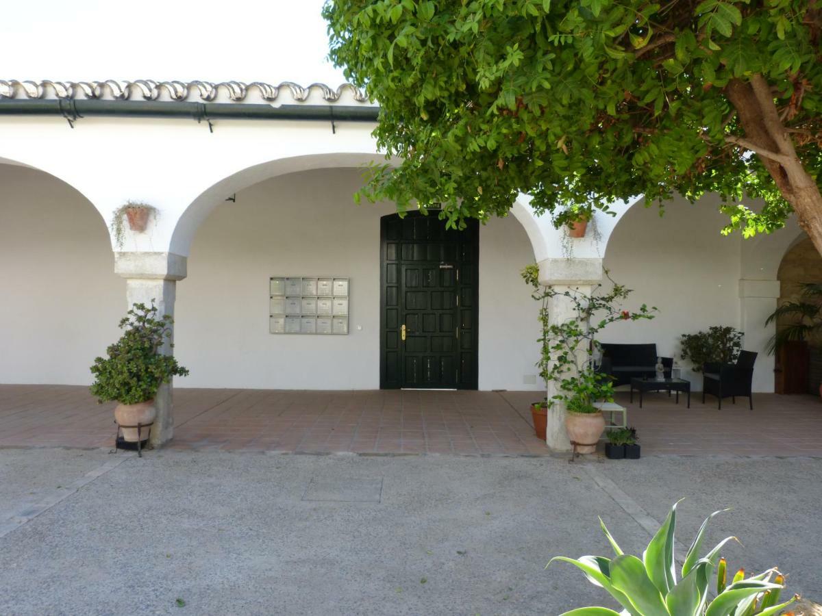 Апартаменты Cream Loft Siente Jerez Parking Incluido Херес-де-ла-Фронтера Экстерьер фото